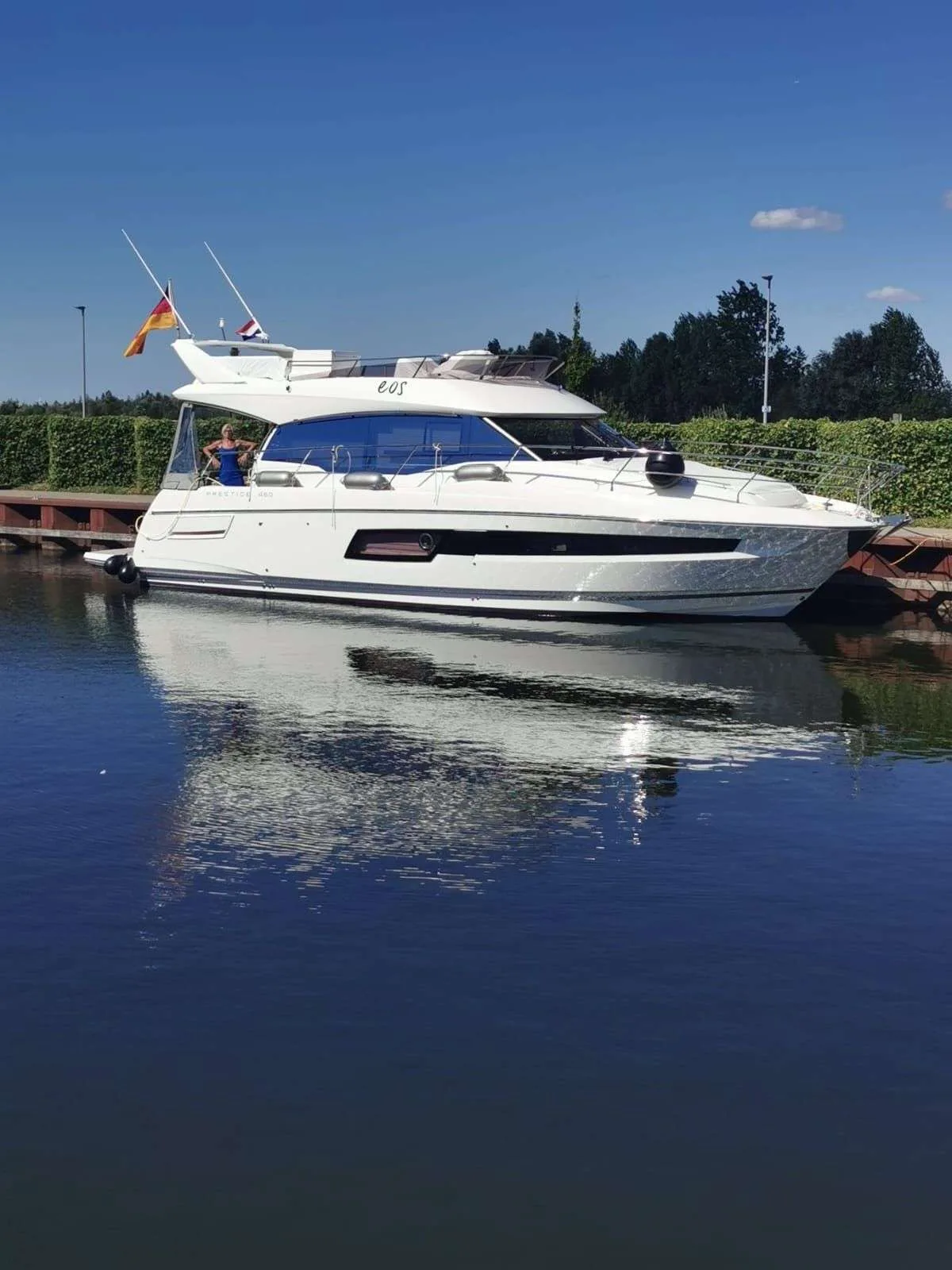 Prestige 460 used - photo 1