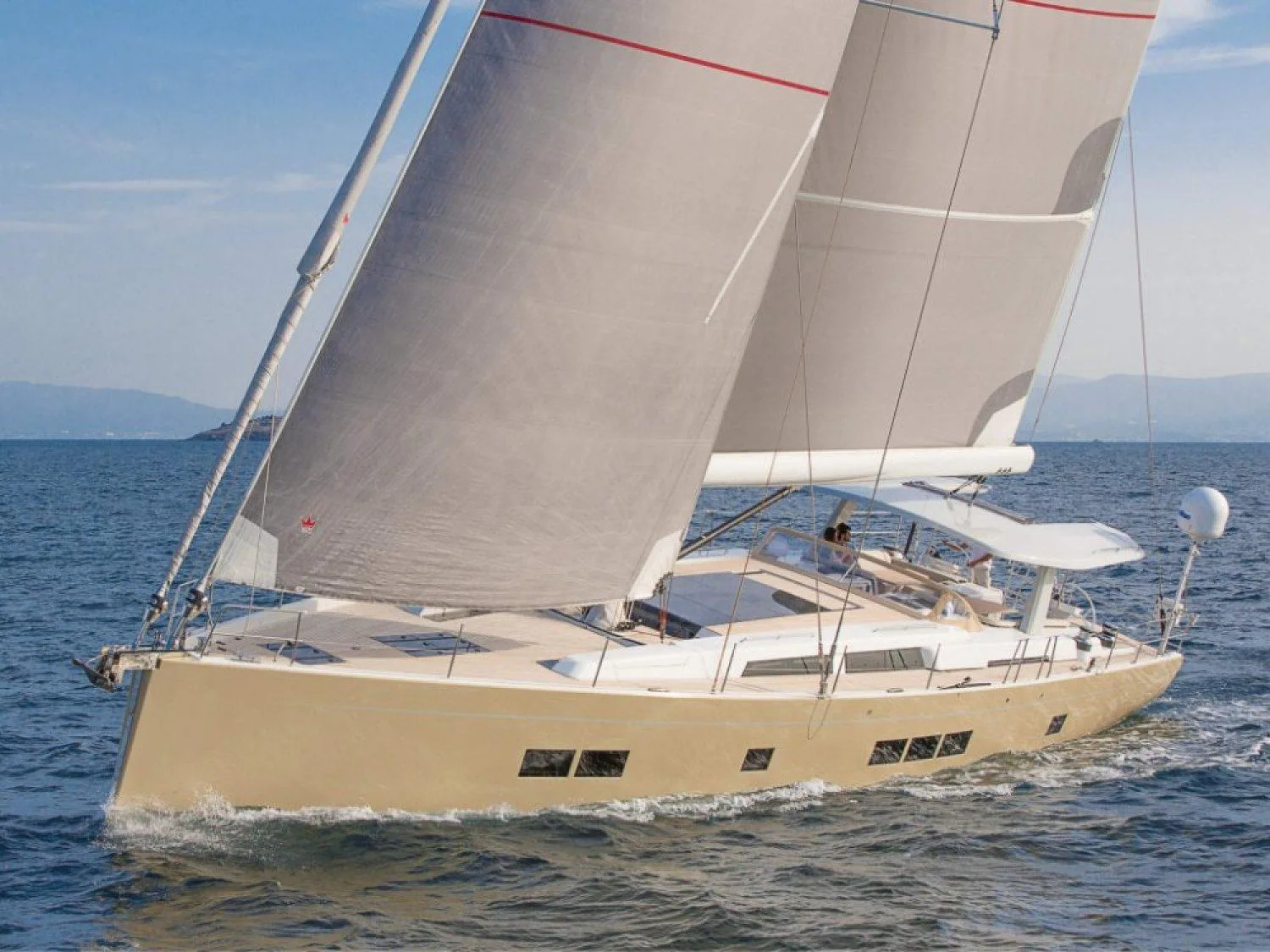 Hanse 675 used - photo 1