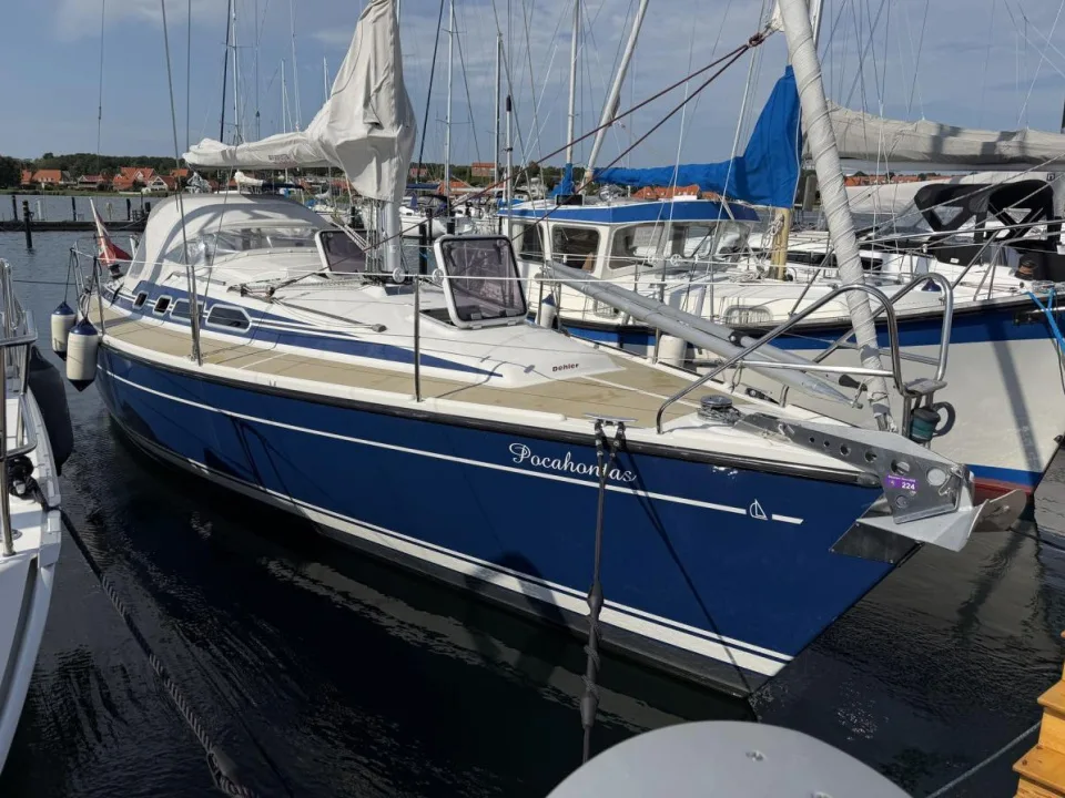 Dehler 35 CWS used - photo 1