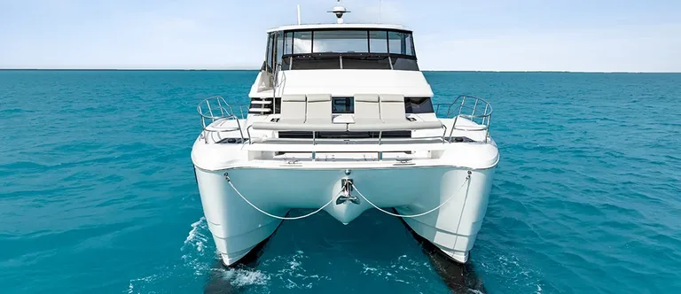 Aquila 50 Yacht