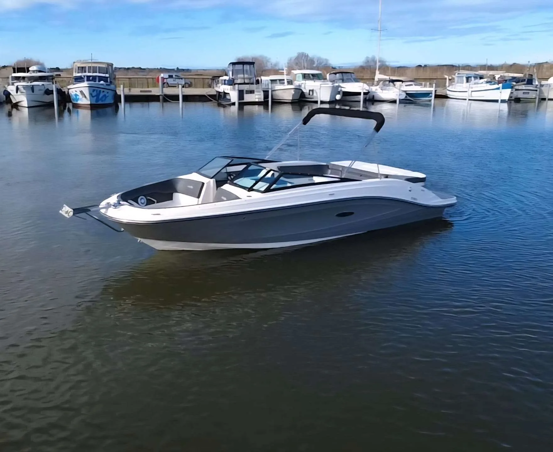 Sea Ray 230 SPX gebraucht - Foto 1