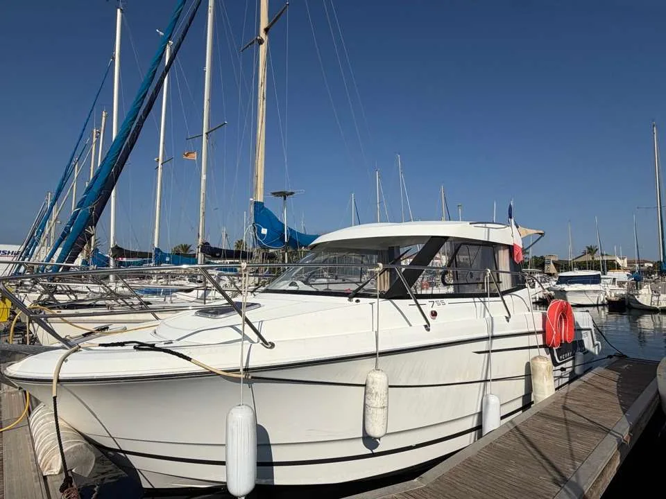 Jeanneau MERRY FISHER 755 d'occasion - photo 1