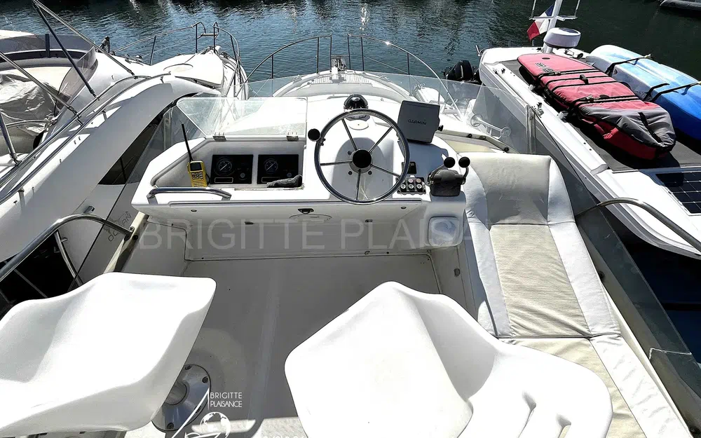 Beneteau Antares 10.80 used - photo 1