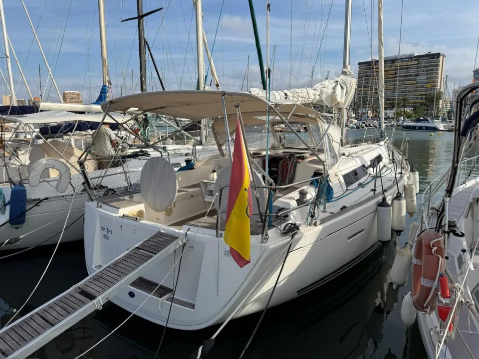 Dufour 405 Grand Largue used - photo 1