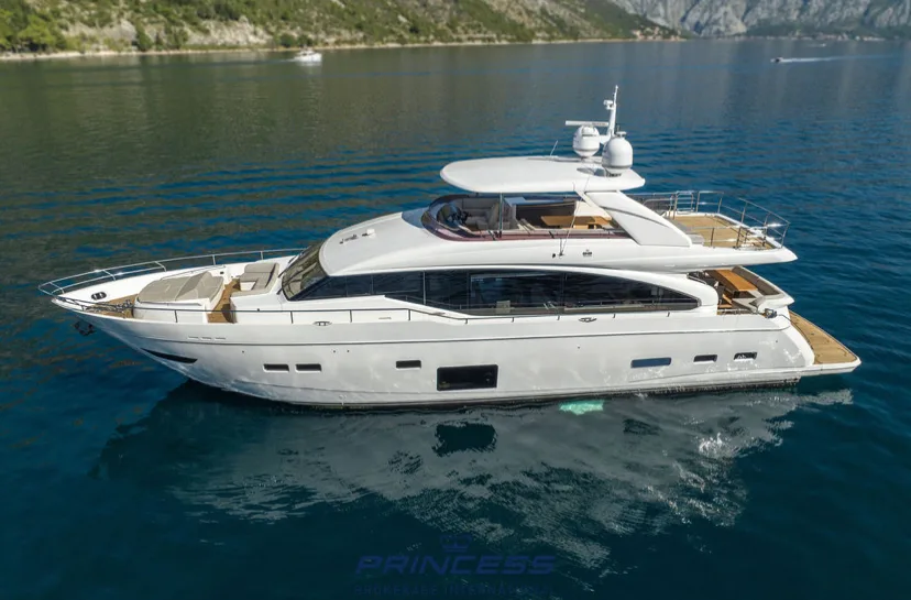 Princess Yachts Princess Y88 used - photo 1