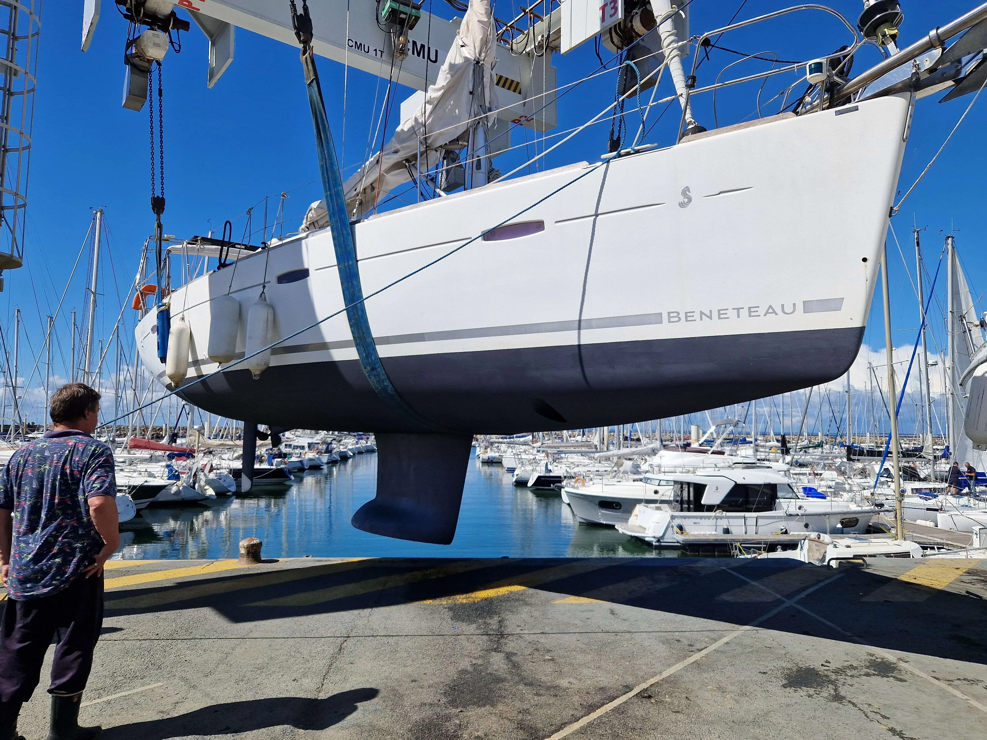 Beneteau OCEANIS 40 used - photo 1