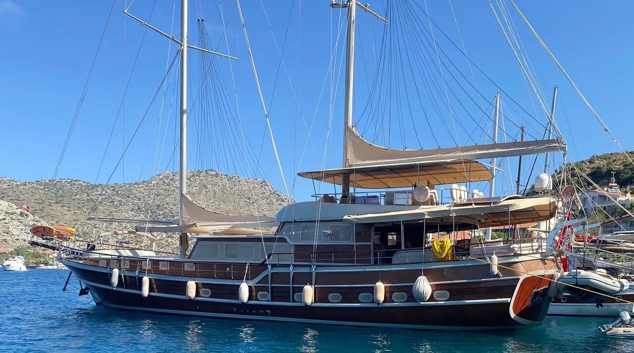 Bozburun Shipyard 31M Epoxy Laminated HULL Motorsailer used - photo 1