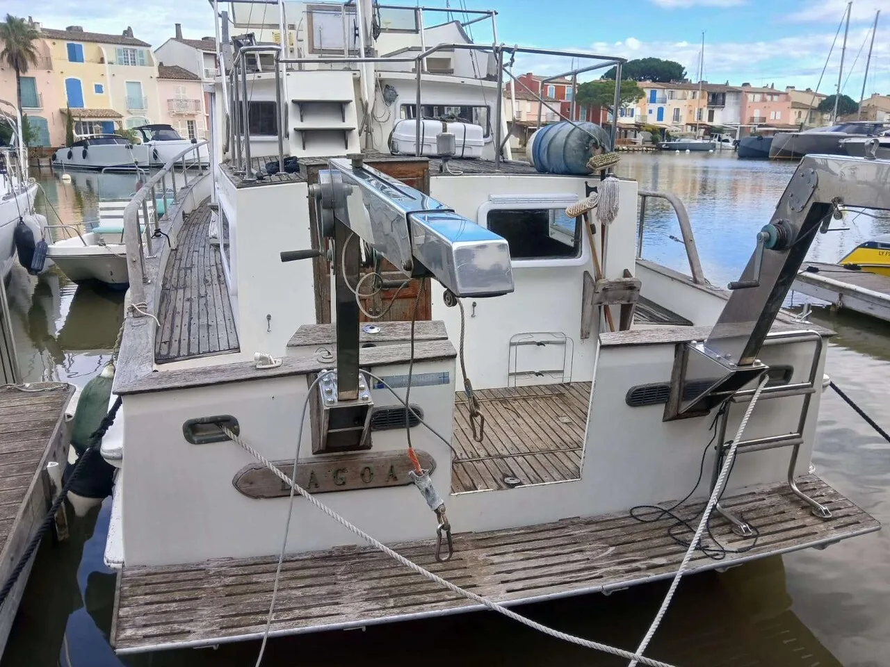 Grand Banks Eastbay 40 used - photo 1