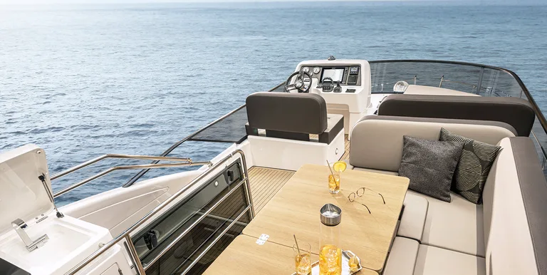 Bavaria Yachts Virtess 420 Coupé