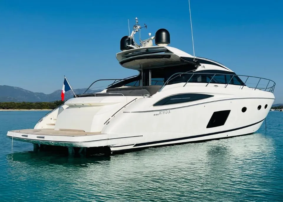 Princess Yachts V62-S used - photo 1