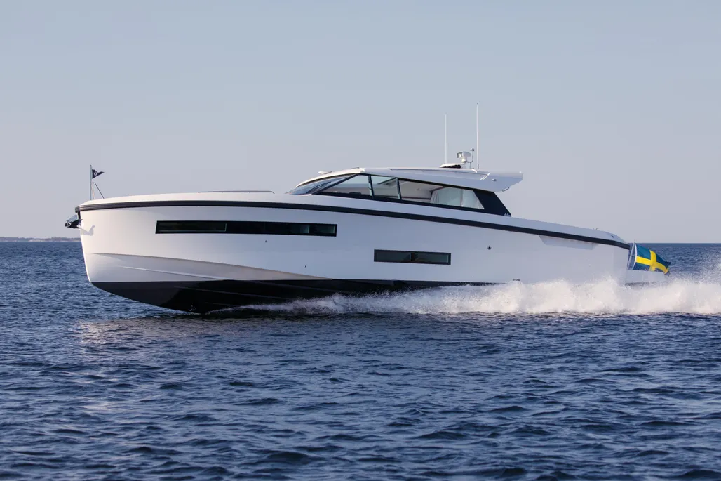 Delta Powerboats 48 Coupe gebraucht - Foto 1