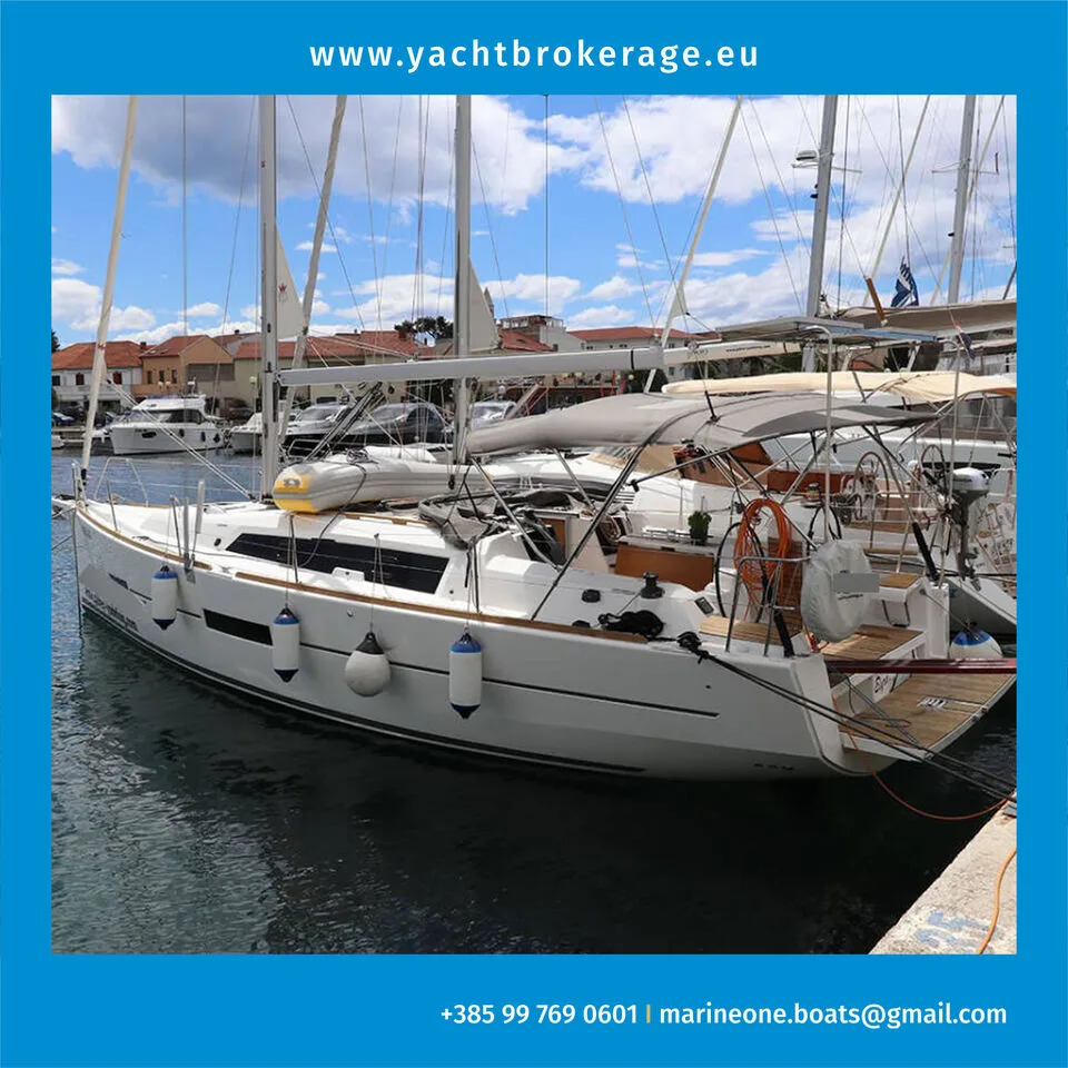 Dufour 382 used - photo 1