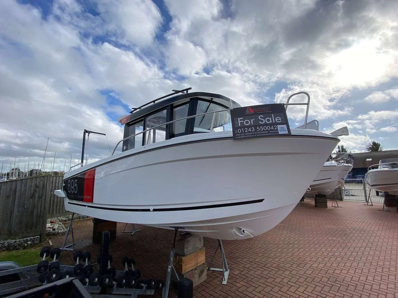 Jeanneau Merry Fisher 695 Sport Serie 2 gebraucht - Foto 1 Jeanneau Merry Fisher 695 Sport Serie 2 gebraucht - Foto 1