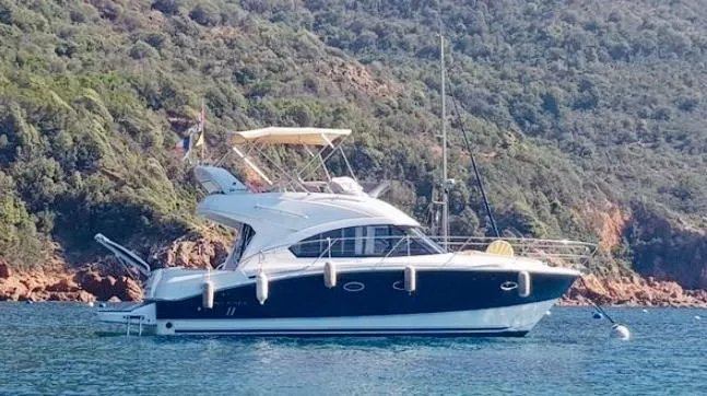 Beneteau Antares 11 usato - foto 1