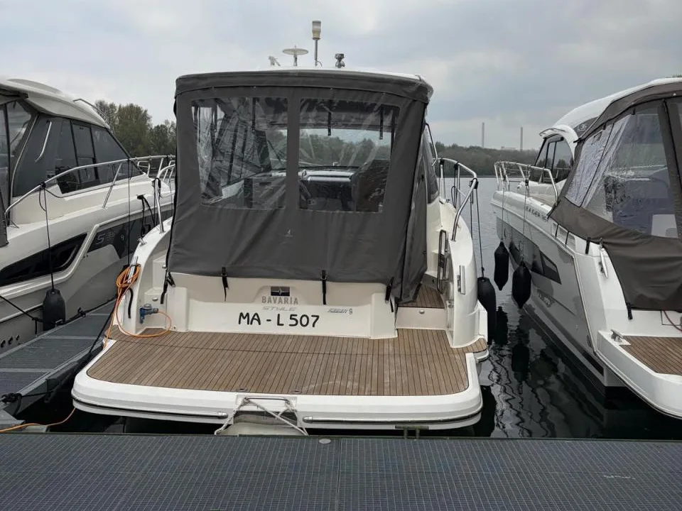 Bavaria Yachts S33HT Süßwasser, 1. Hand d'occasion - photo 1