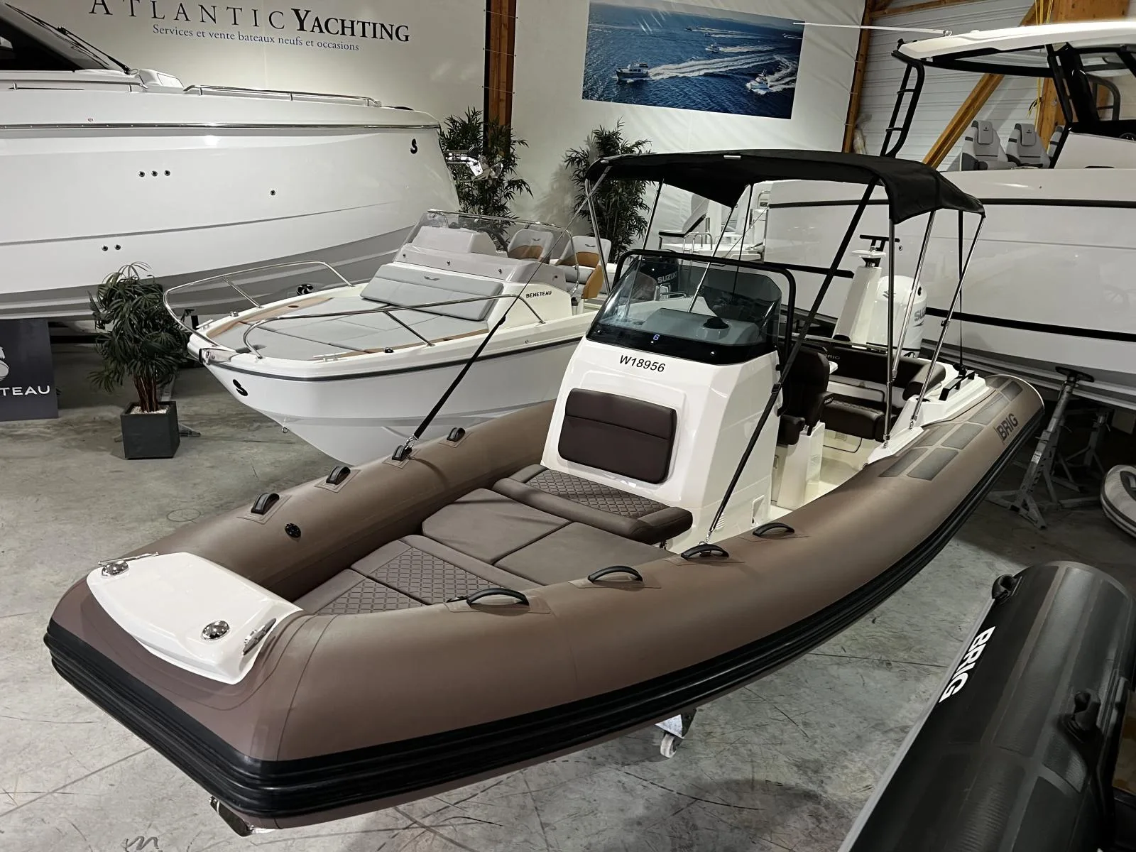 Brig Eagle 6.7 used - photo 1