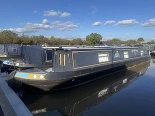 Creakin Gate, 50ft Cruiser stern narrowboat, 2003. used - photo 1