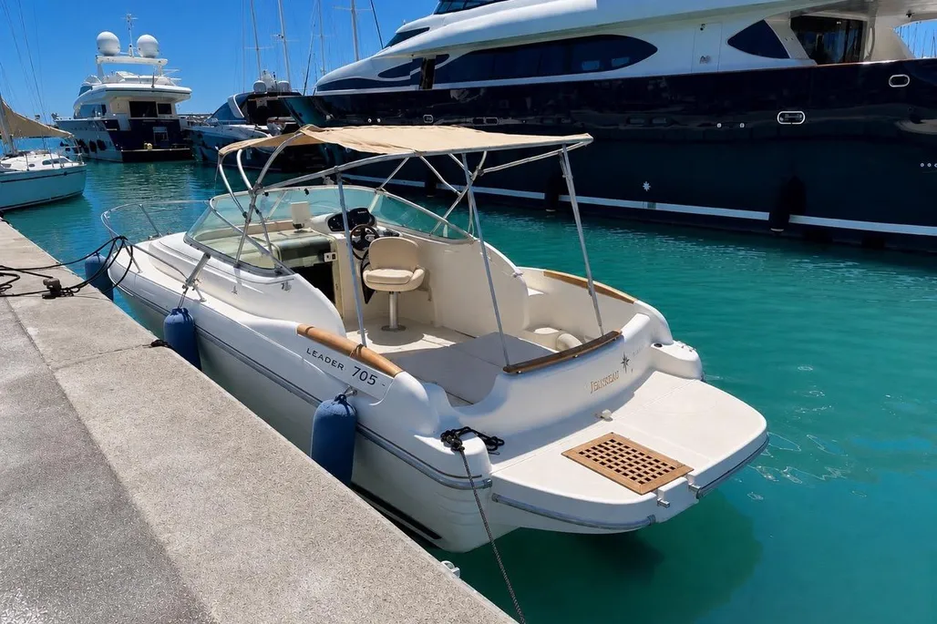Jeanneau LEADER 705 d'occasion - photo 1