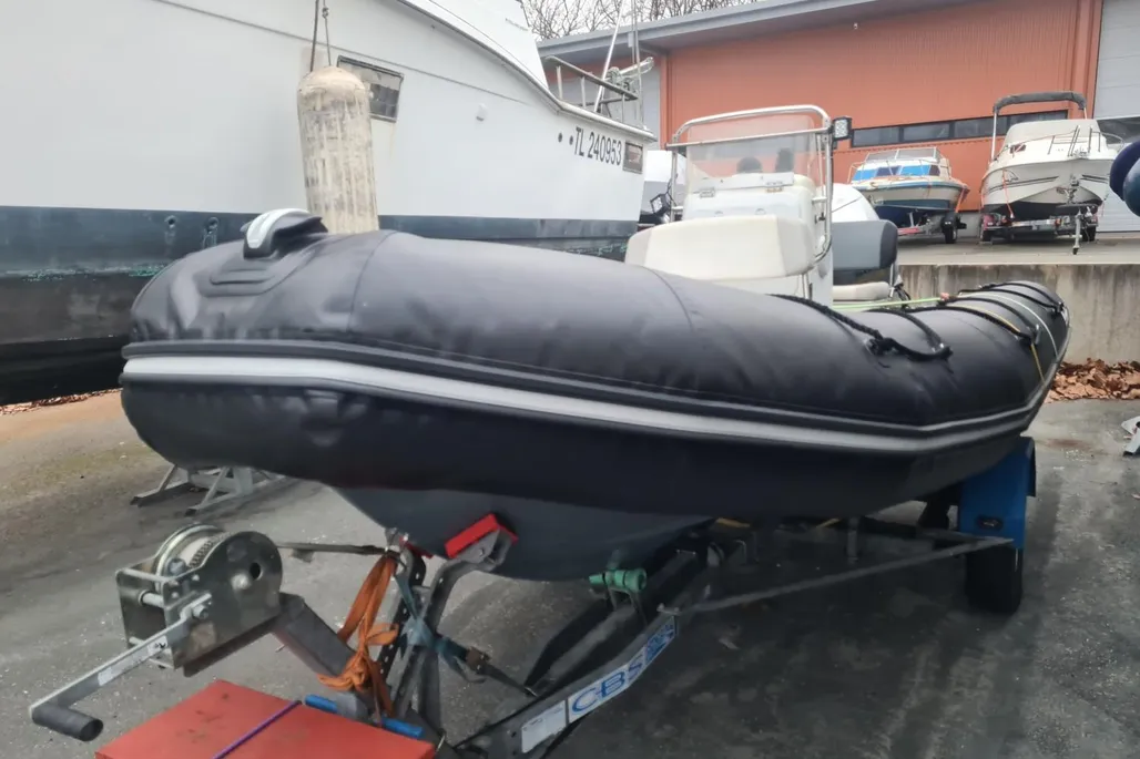 Bombard EXPLORER 550 SB d'occasion - photo 1