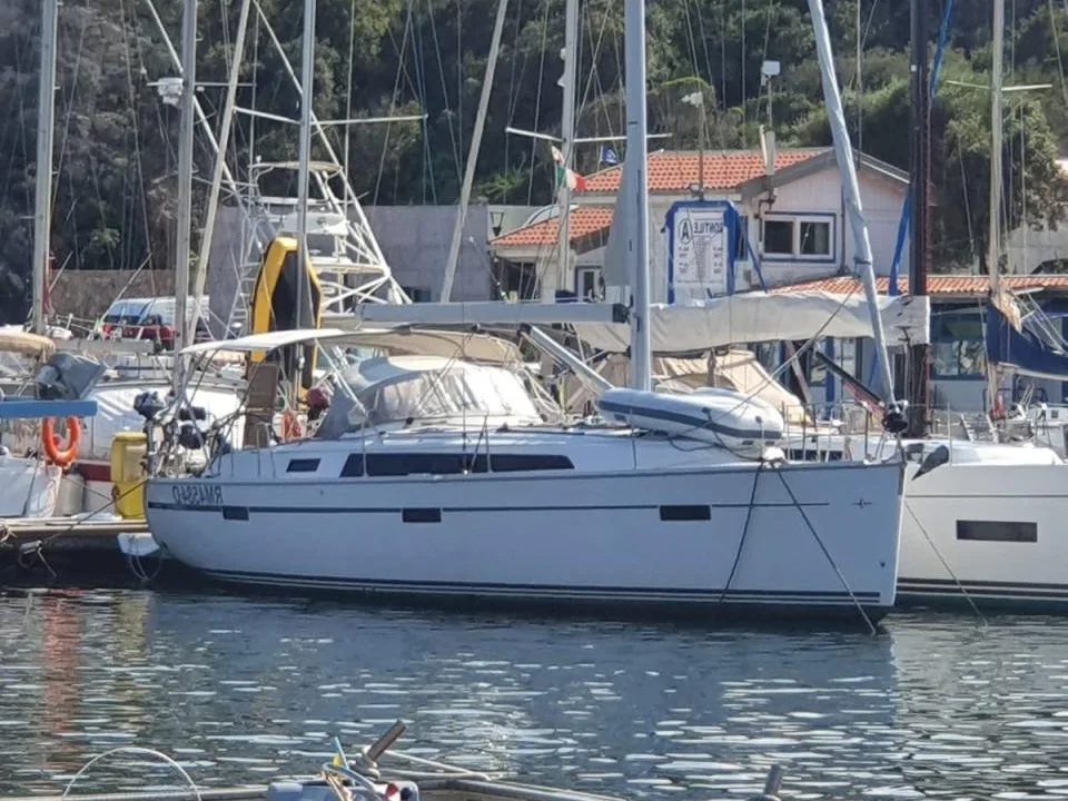 Bavaria Yachts 41 Cruiser used - photo 1