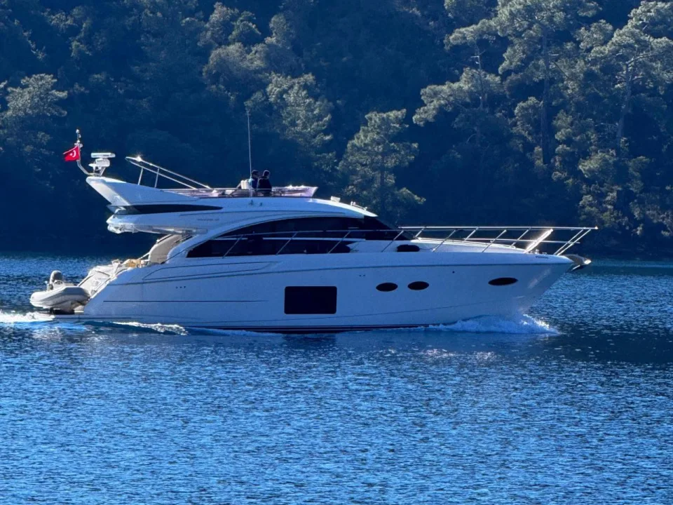 Princess Yachts 52 used - photo 1