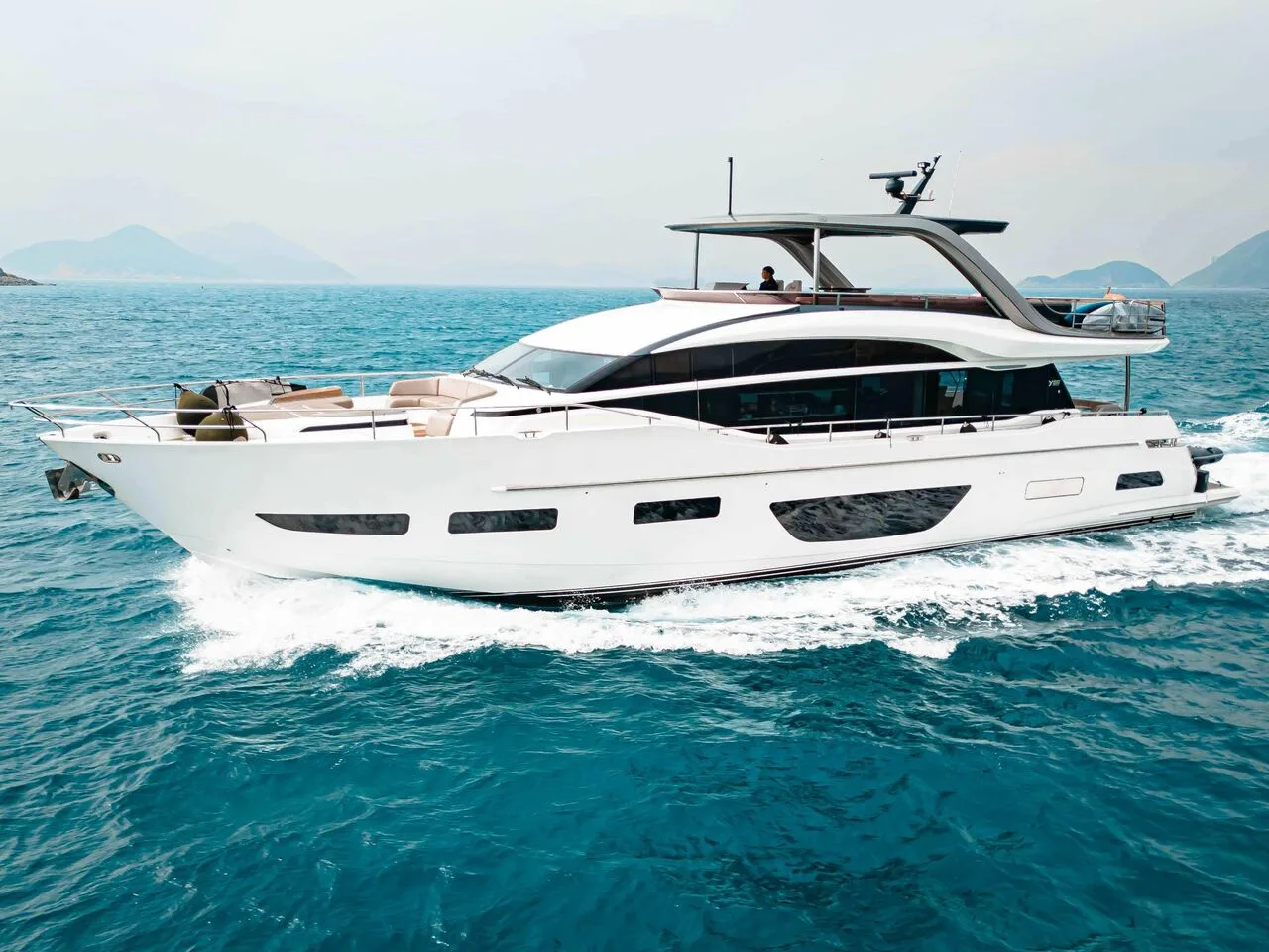 Princess Yachts Princess Y85 gebraucht - Foto 1