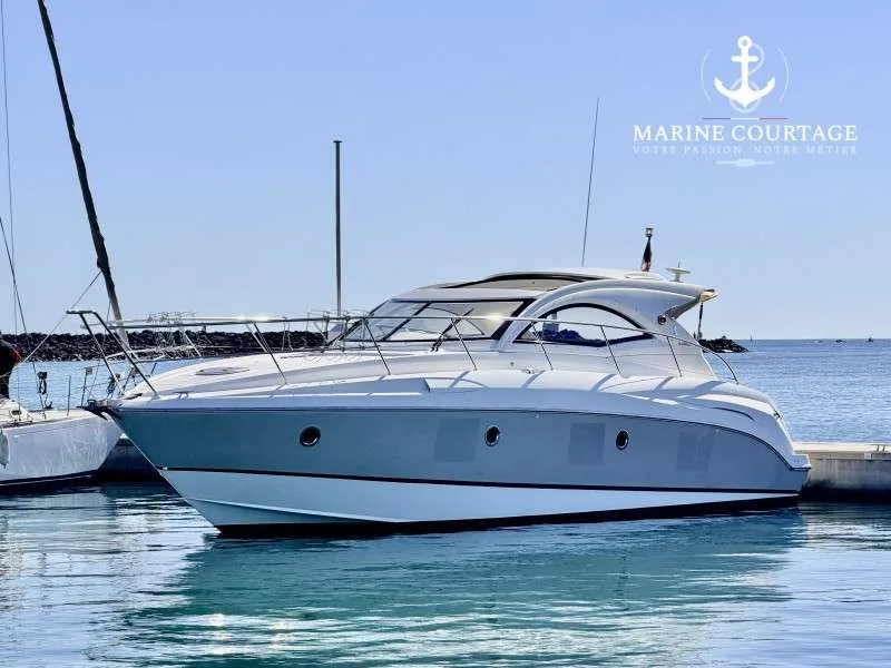 Beneteau MONTE CARLO 37 HARD TOP usato - foto 1
