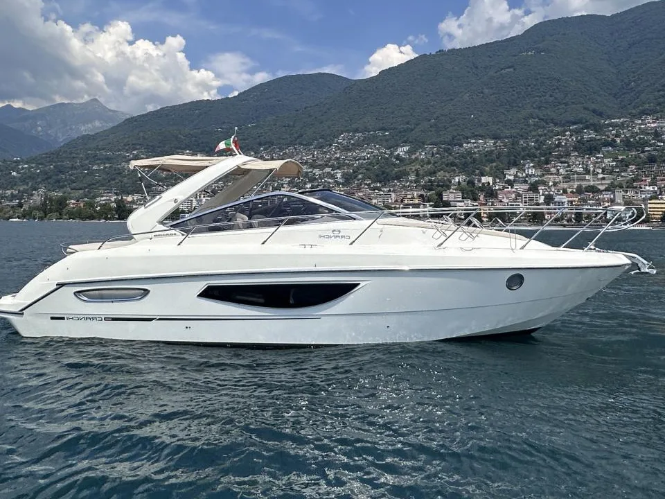 Cranchi Endurance 33 used - photo 1