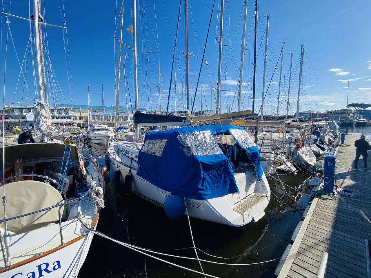 Dufour 425 GL used - photo 1