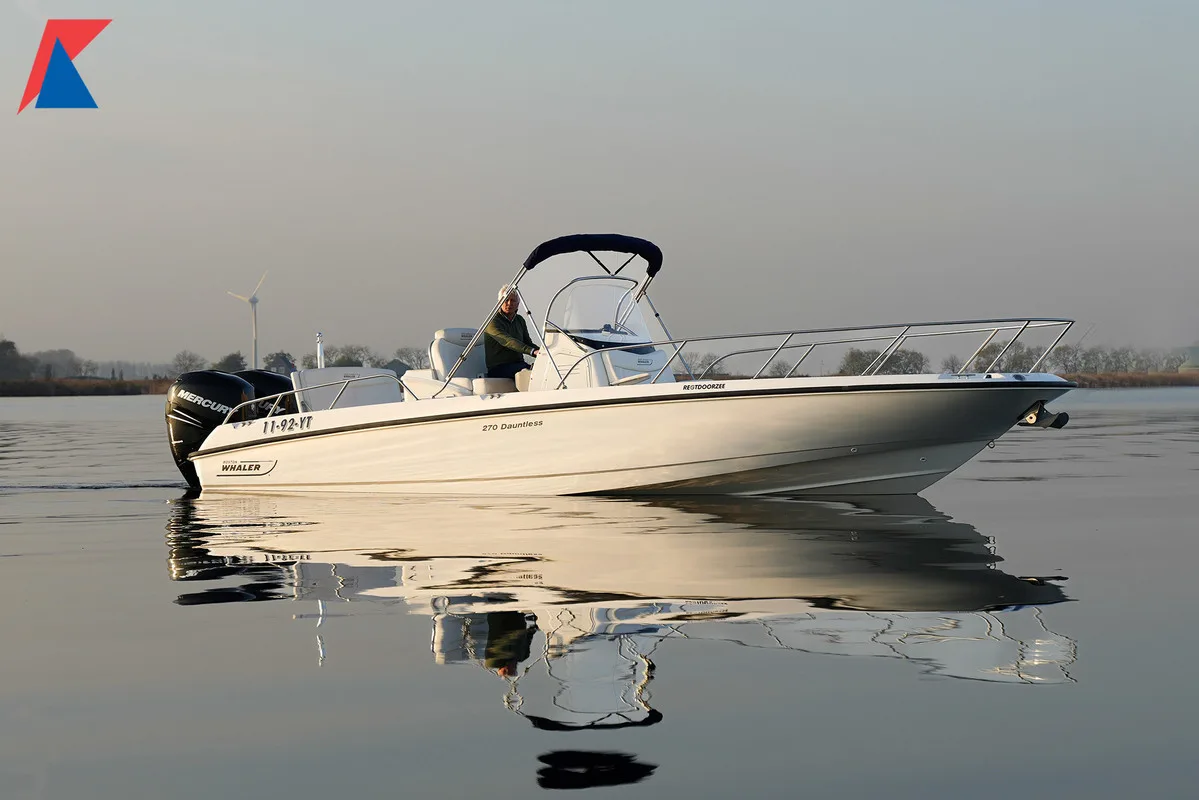 Boston Whaler 270 Dauntless used - photo 1
