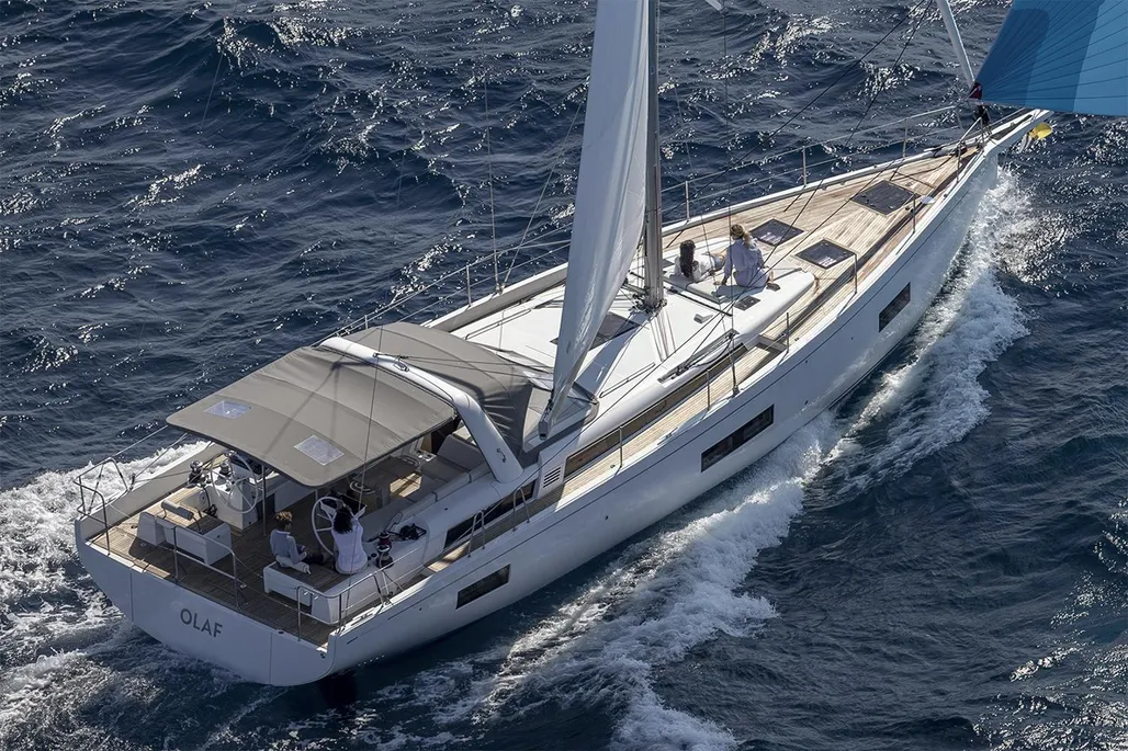 Beneteau Oceanis Yacht 54 d'occasion - photo 1