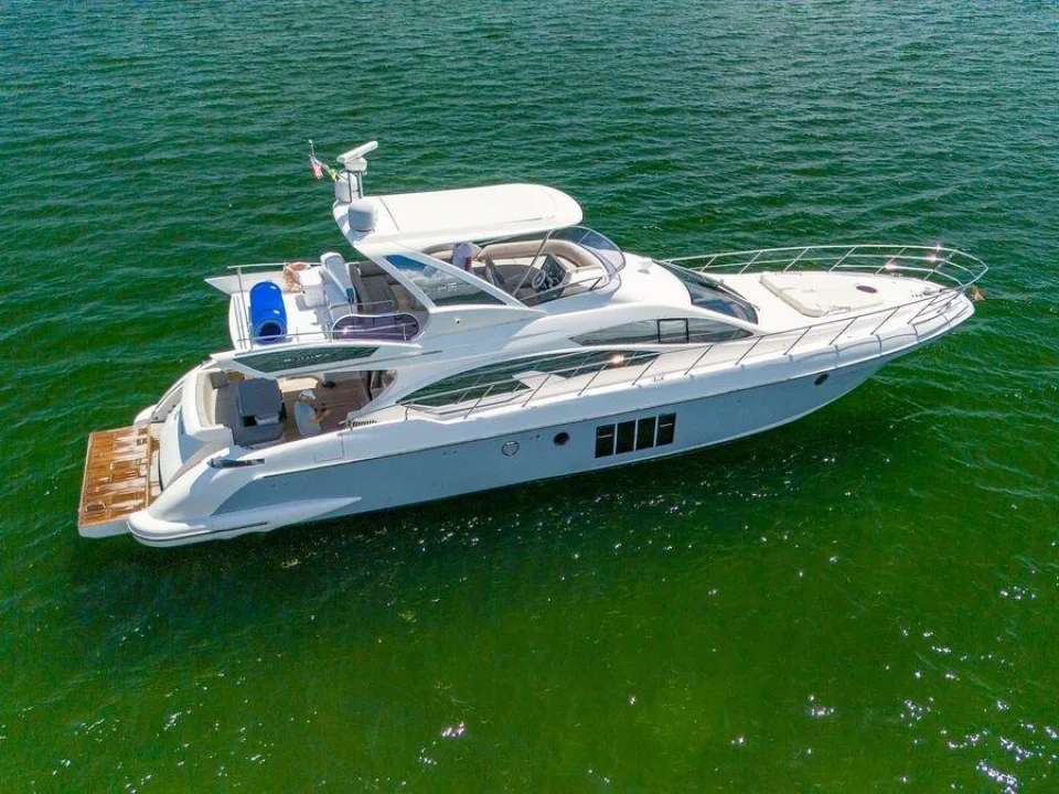 Azimut Flybridge 64 usato - foto 1