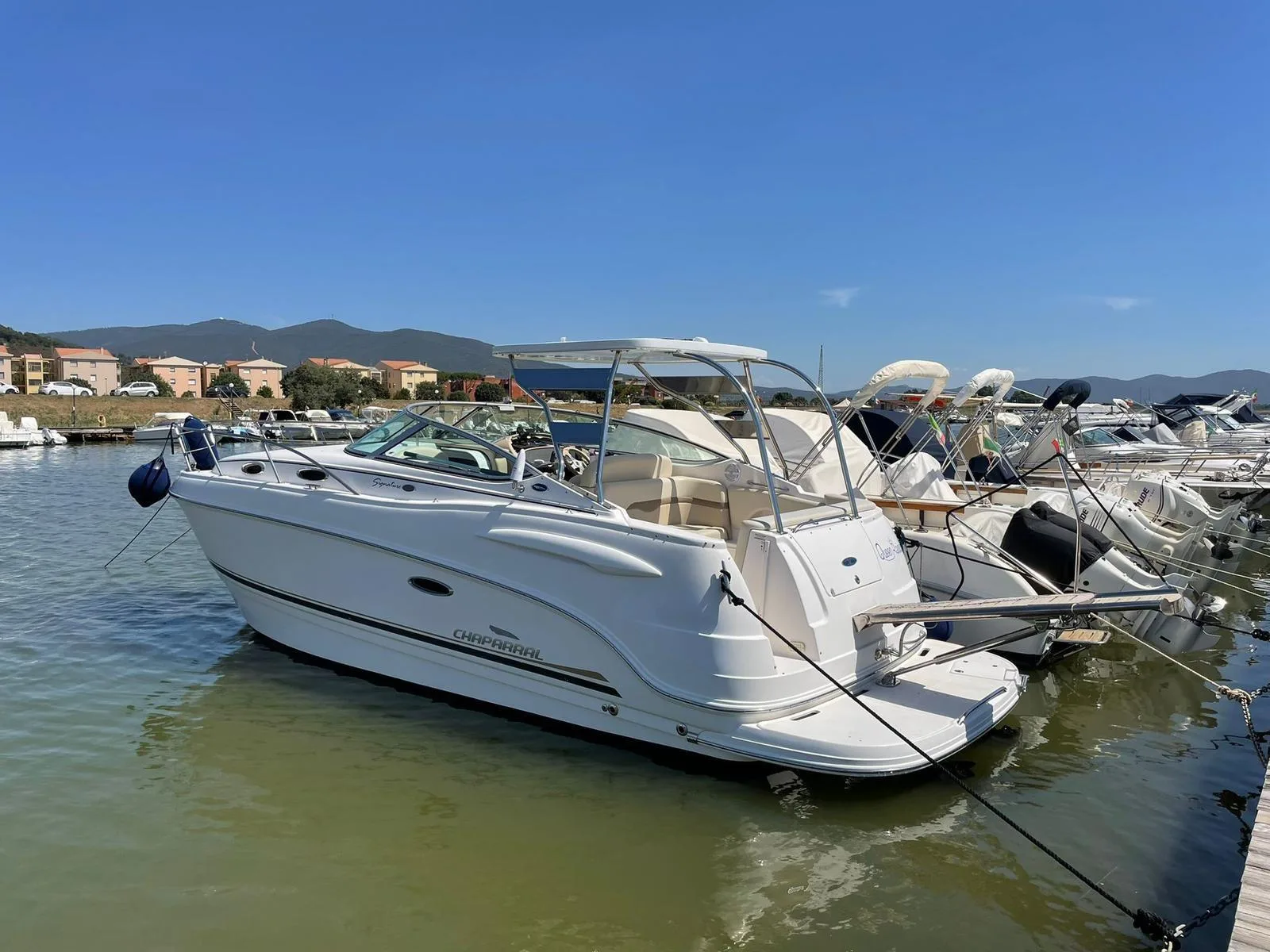 Chaparral 27 used - photo 1