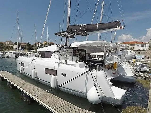 Lagoon 42 d'occasion - photo 1