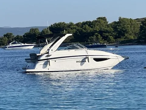 Regal 28 Express gebraucht - Foto 1