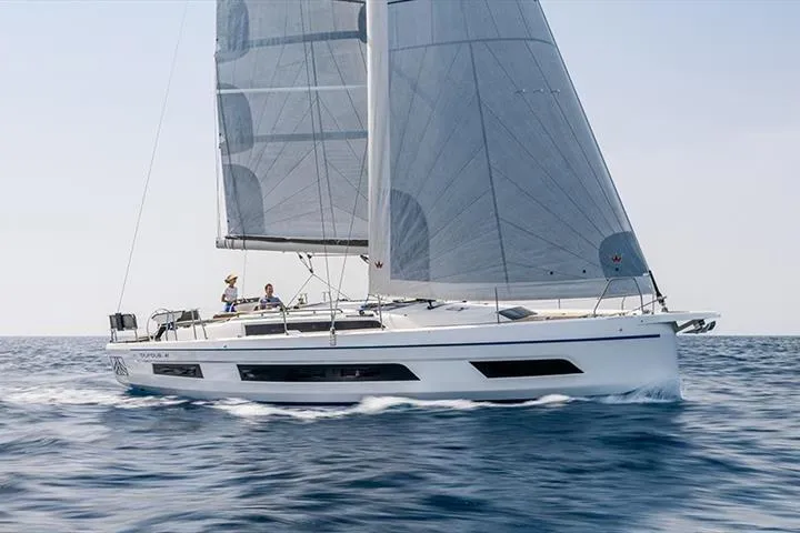 Dufour 44 used - photo 1