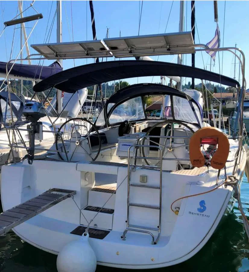 Beneteau OCEANIS 43 usato - foto 1