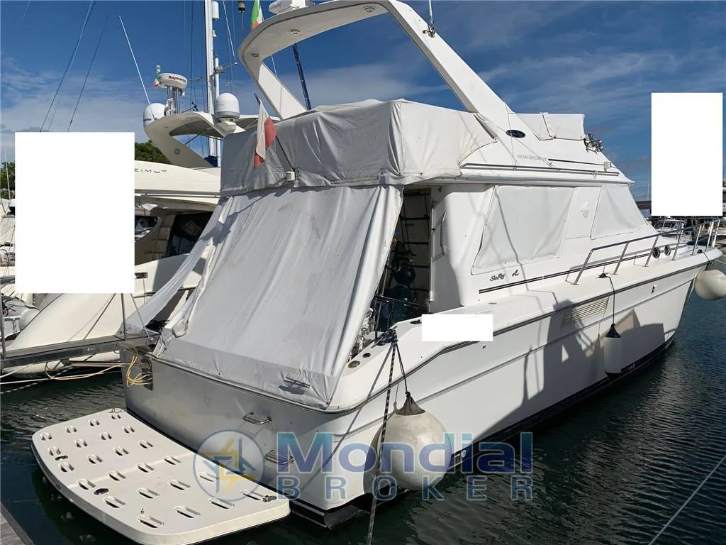 Sea Ray 500 Sedan Bridge used - photo 1