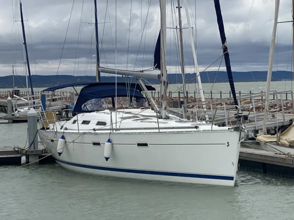 Beneteau Oceanis 393 Clipper usato - foto 1