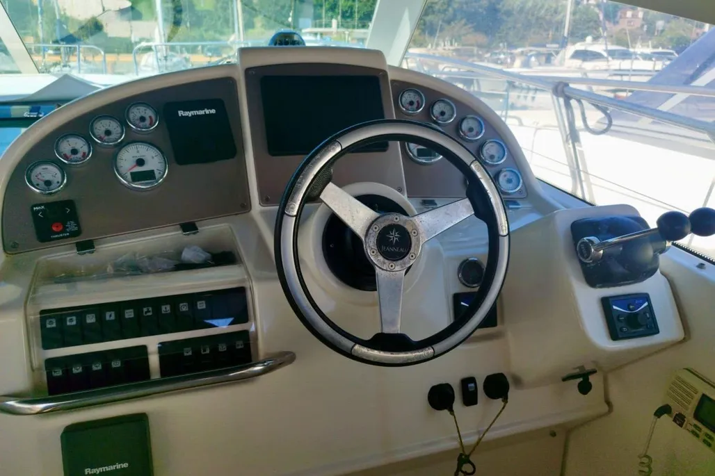 Jeanneau Prestige 34 S used - photo 1