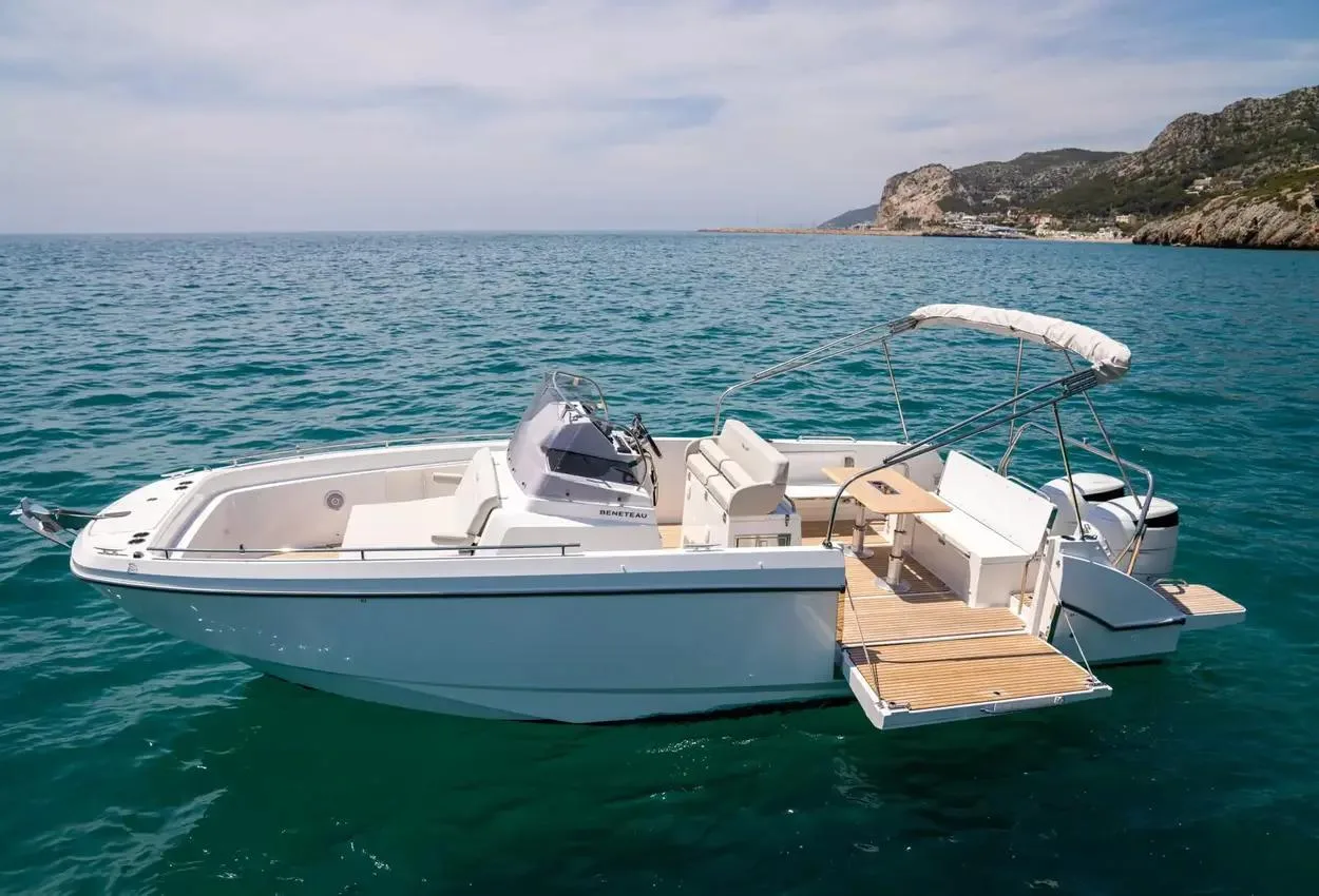 Beneteau Flyer 9 spacedeck d'occasion - photo 1 Beneteau Flyer 9 spacedeck d'occasion - photo 1