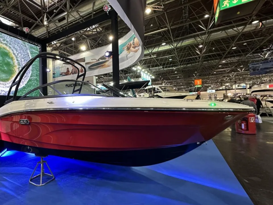 Sea Ray SPXE 210 gebraucht - Foto 1