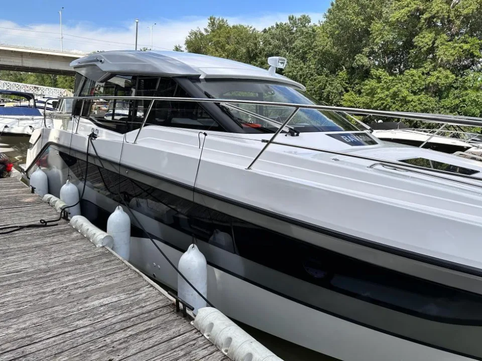 Bavaria Yachts SR 36 used - photo 1