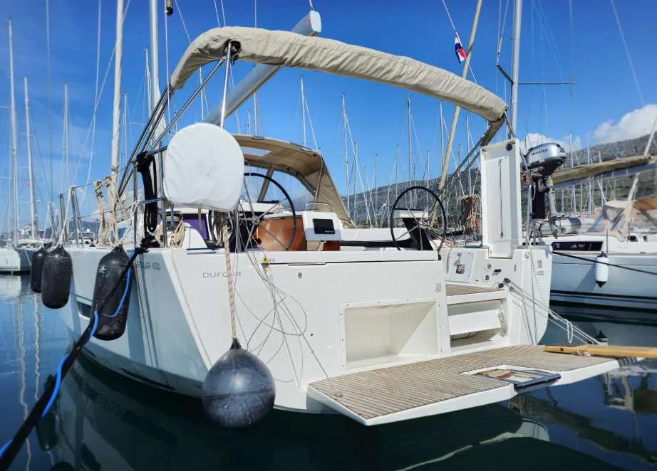 Dufour 430 GRAND LARGE used - photo 1