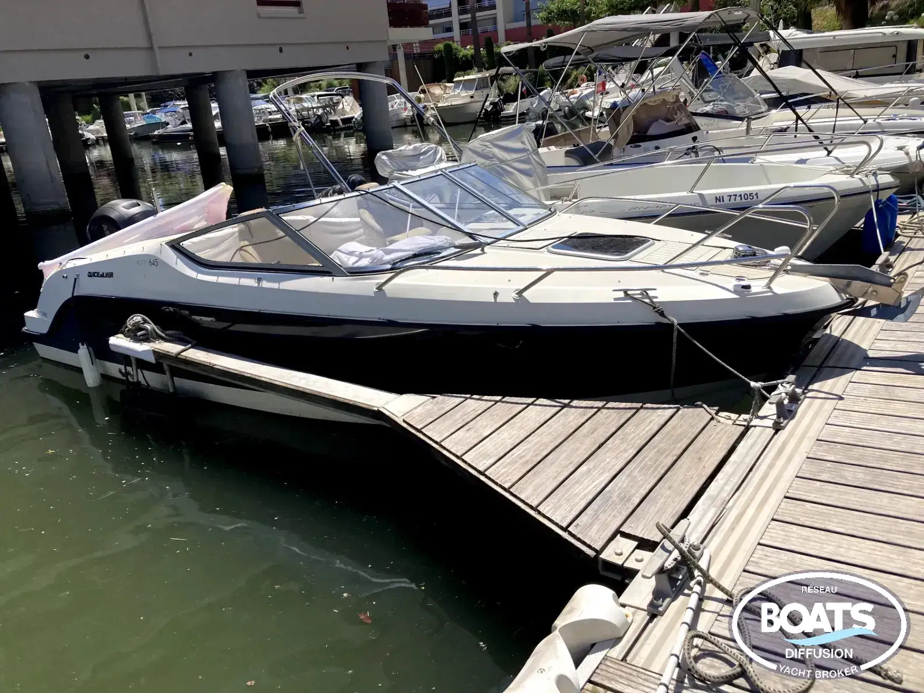 Quicksilver ACTIV 645 CABIN gebraucht - Foto 1