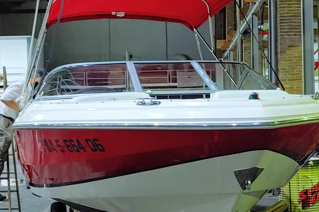 Regal 2000 Bowrider gebraucht - Foto 1