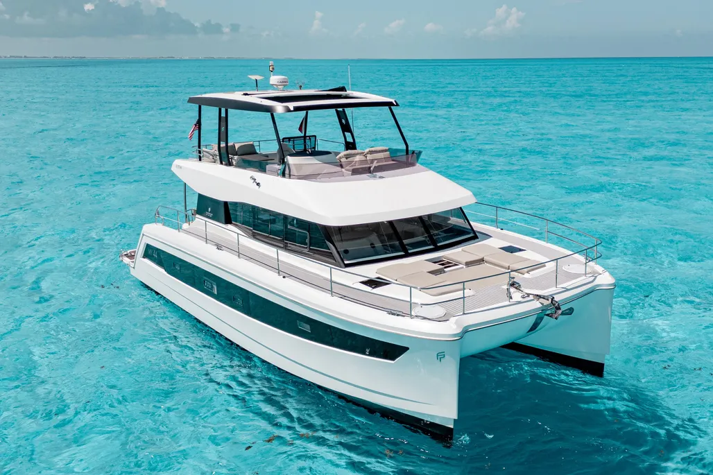 Fountaine Pajot MY6 used - photo 1