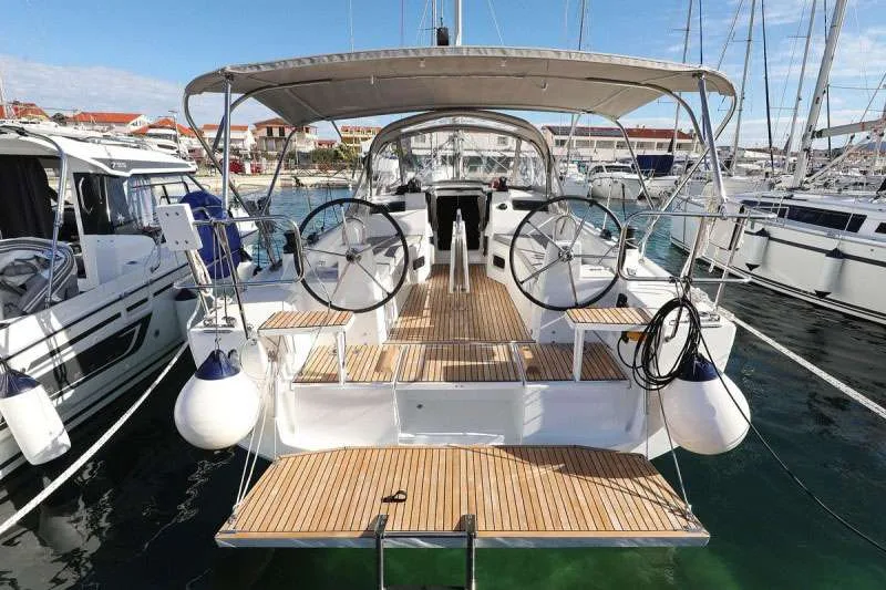Beneteau OCEANIS 34.1 usato - foto 1
