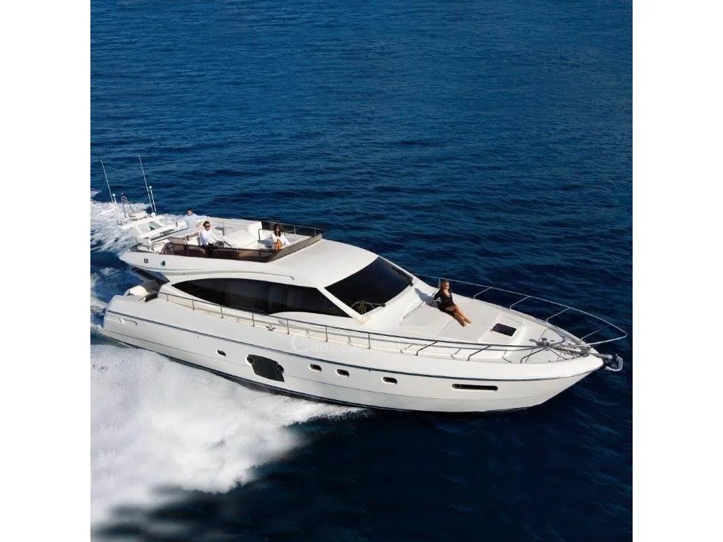 Ferretti Yachts 592 usato - foto 1