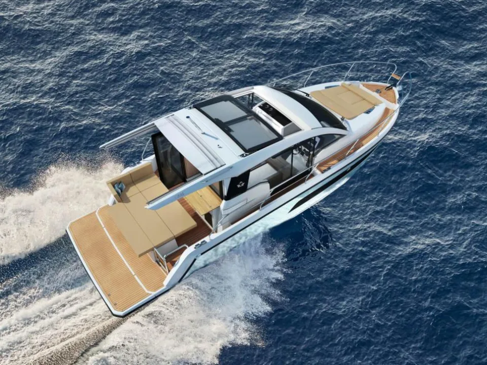 Sealine C335 usato - foto 1
